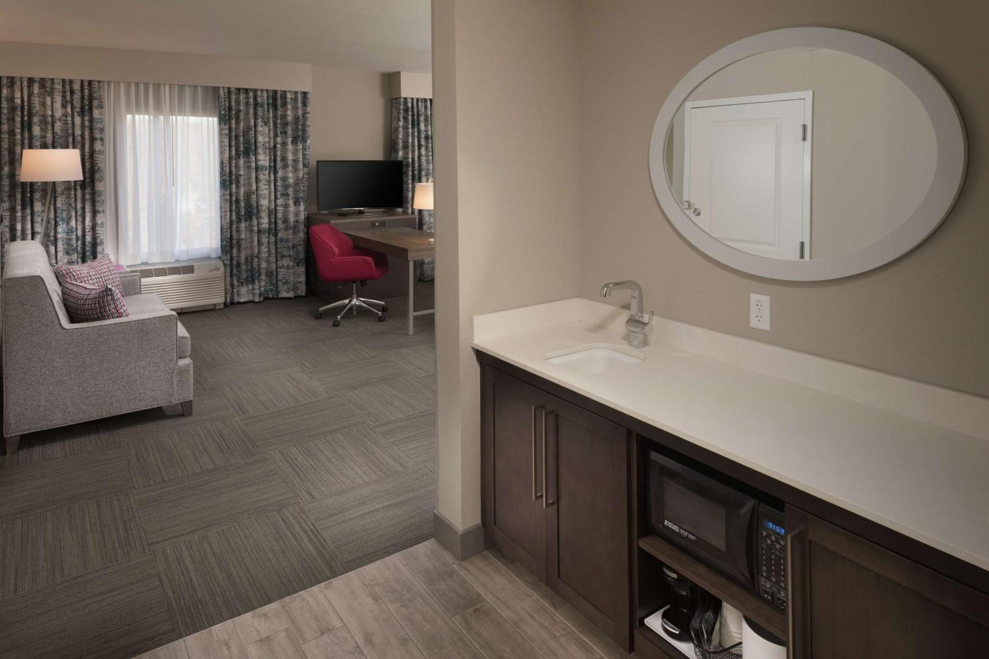 Hampton Inn & Suites Asheville Biltmore Area Екстер'єр фото