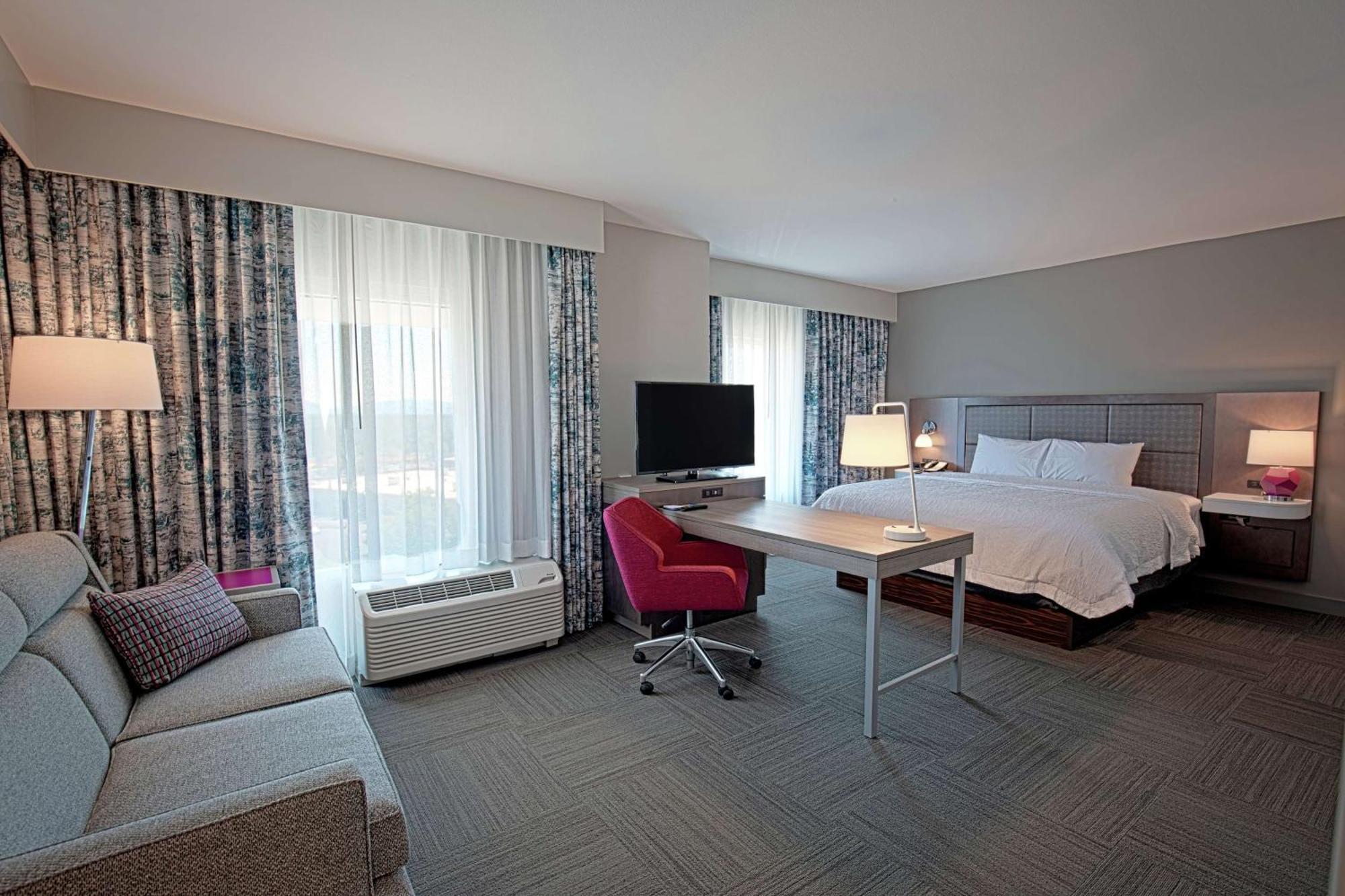 Hampton Inn & Suites Asheville Biltmore Area Екстер'єр фото