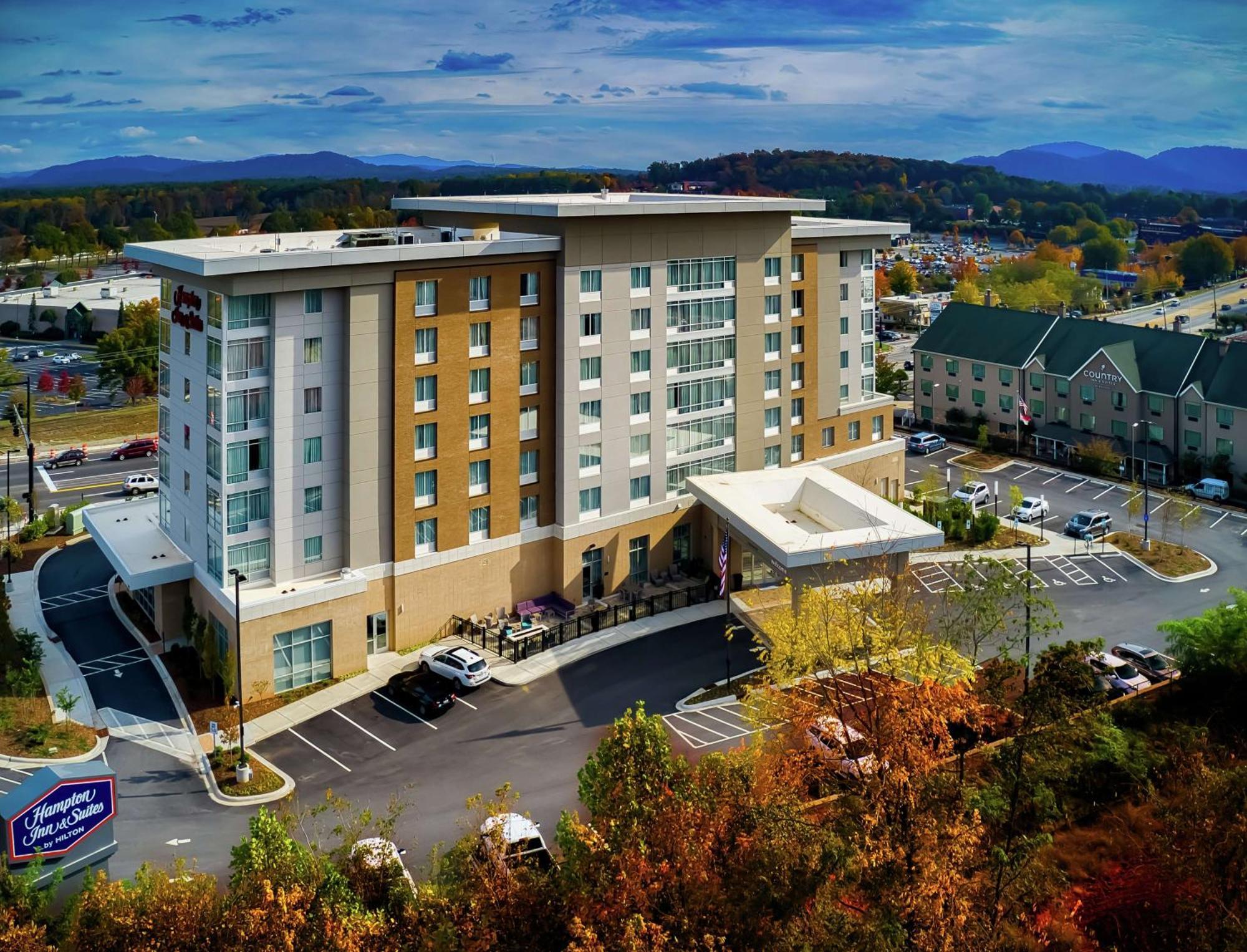 Hampton Inn & Suites Asheville Biltmore Area Екстер'єр фото